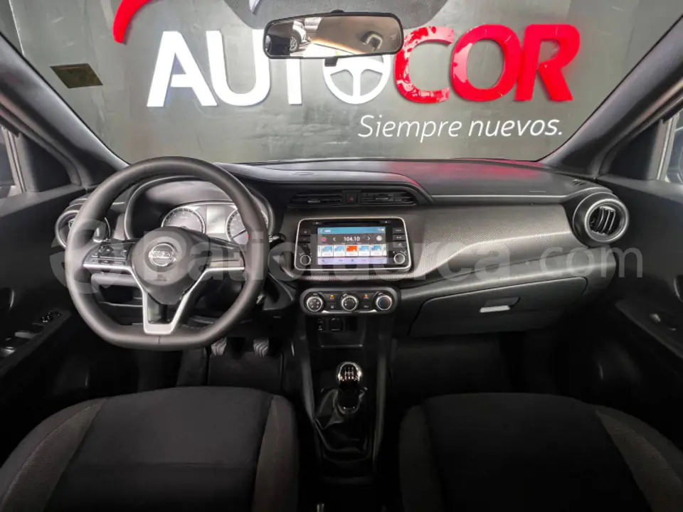 Foto 21 de Nissan Kicks Drive