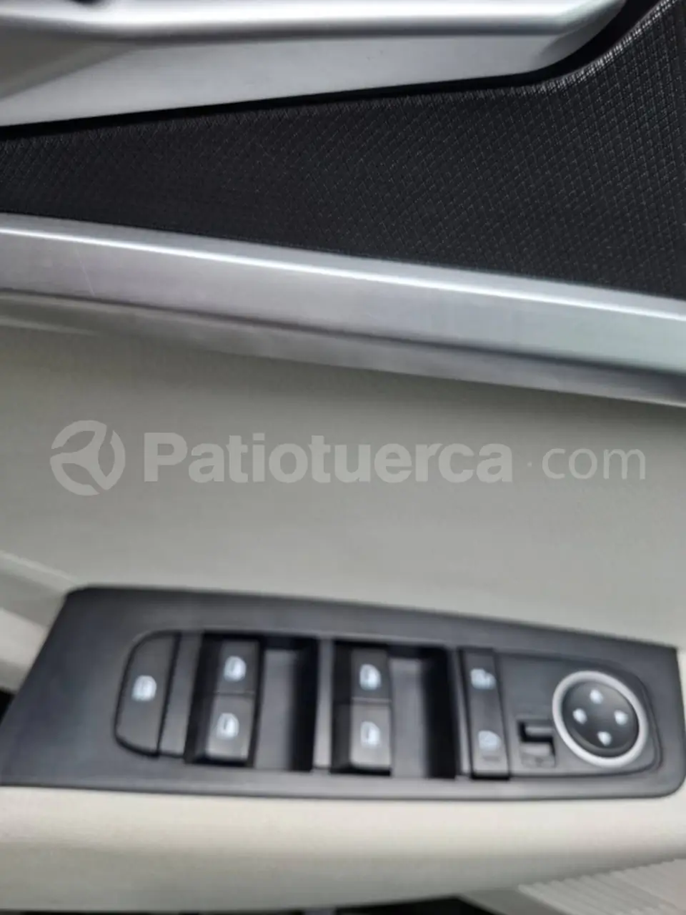 Foto 14 de Kia Carens