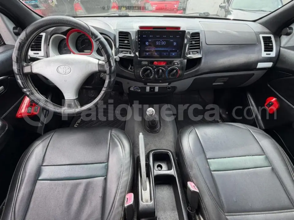 Foto 12 de Toyota Hilux