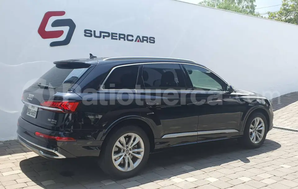 Foto 3 de Audi Q7 55 TFSI quattro 4M QAX2