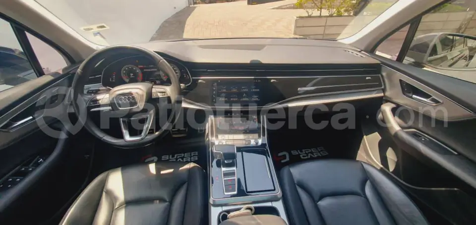 Foto 8 de Audi Q7 55 TFSI quattro 4M QAX2
