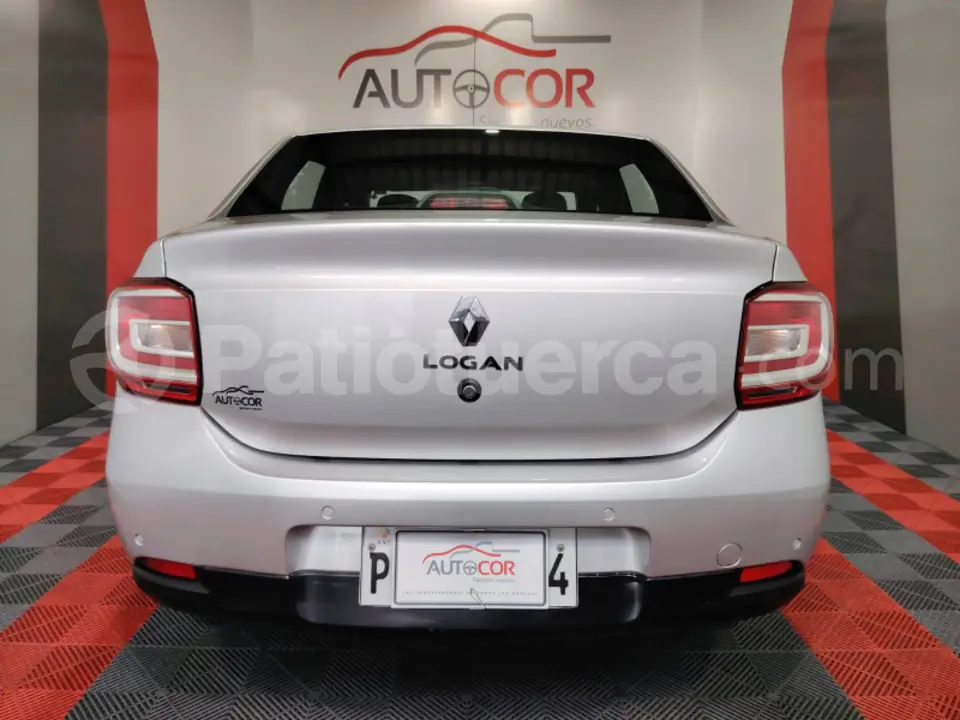 Foto 5 de Renault LOGAN CROSS INTENS