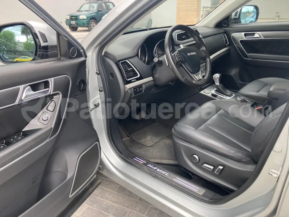 Foto 2 de Great Wall H6