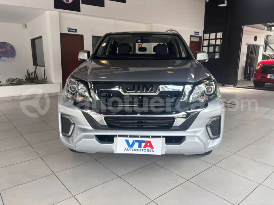 Foto 3 de JIM RE‑MAX 4X2