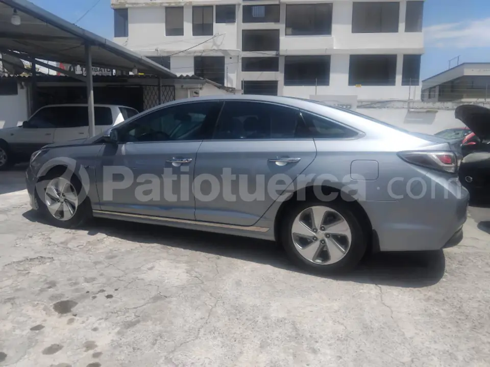 Foto 2 de Hyundai Sonata Fe