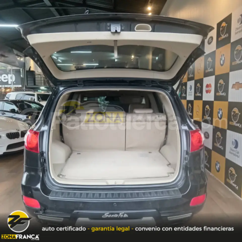 Foto 4 de Hyundai Santa Fe GL