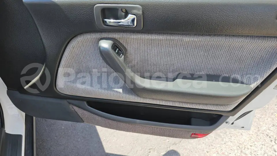 Foto 16 de Honda Accord EX