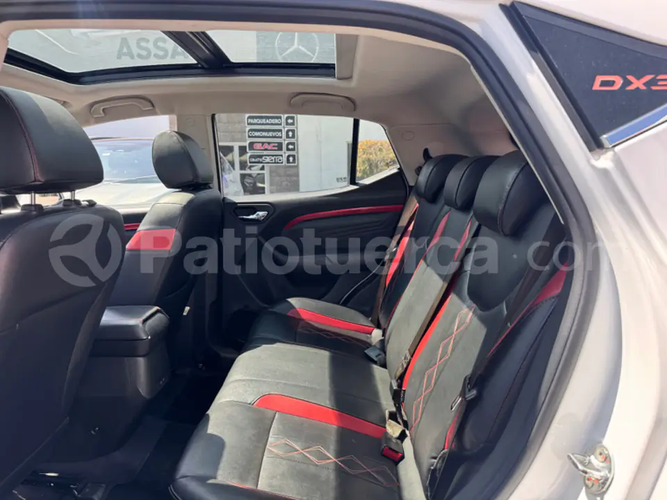 Foto 11 de Soueast DX3