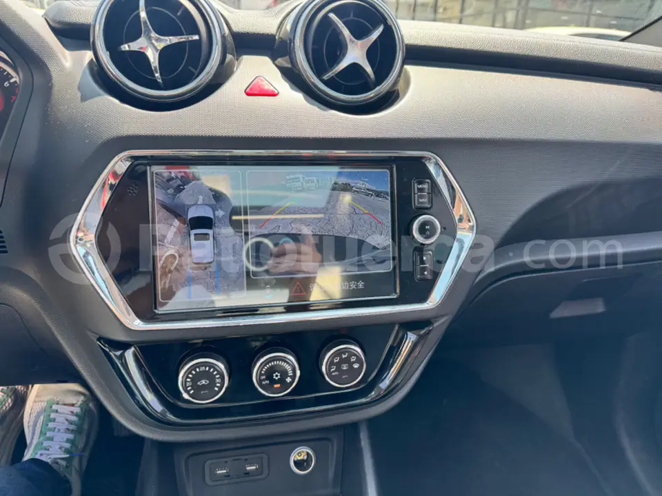 Foto 16 de Soueast DX3