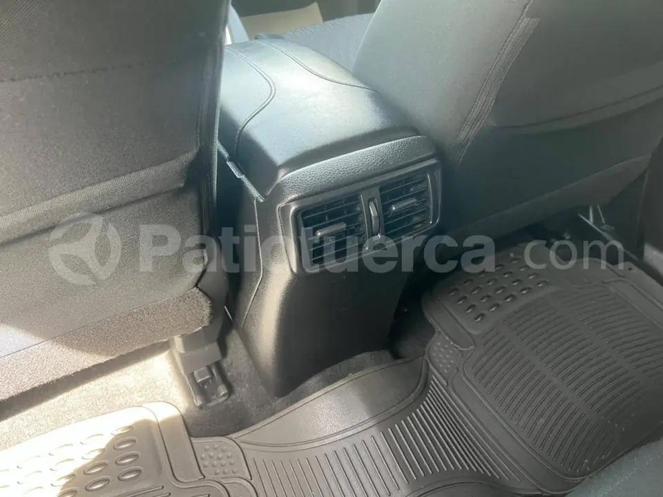 Foto 12 de Nissan X-Trail Sense 2 Row