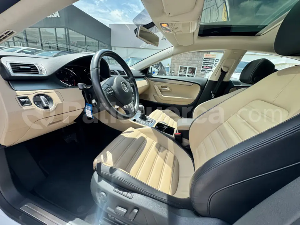 Foto 15 de Volkswagen Passat CC Sport