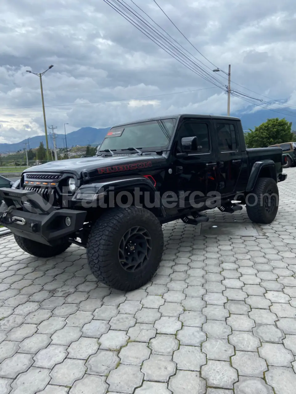 Foto 3 de Jeep GLADIATOR SPORT