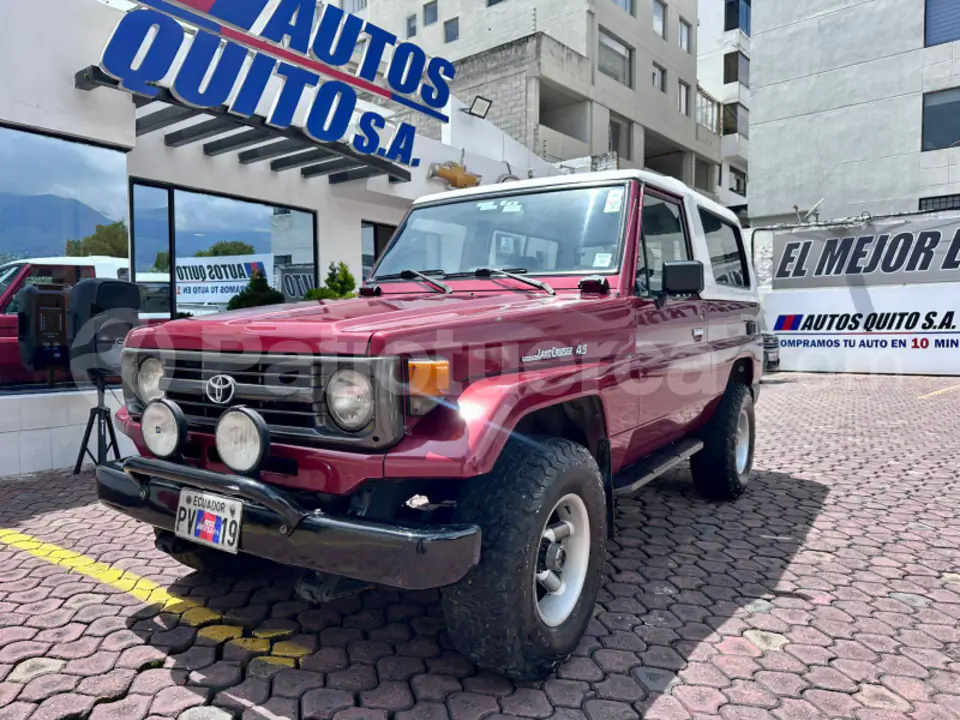 Foto 3 de Toyota Land Cruiser