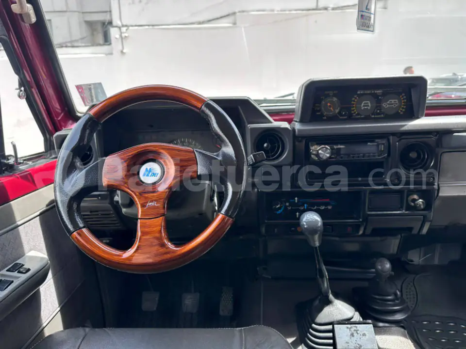 Foto 8 de Toyota Land Cruiser