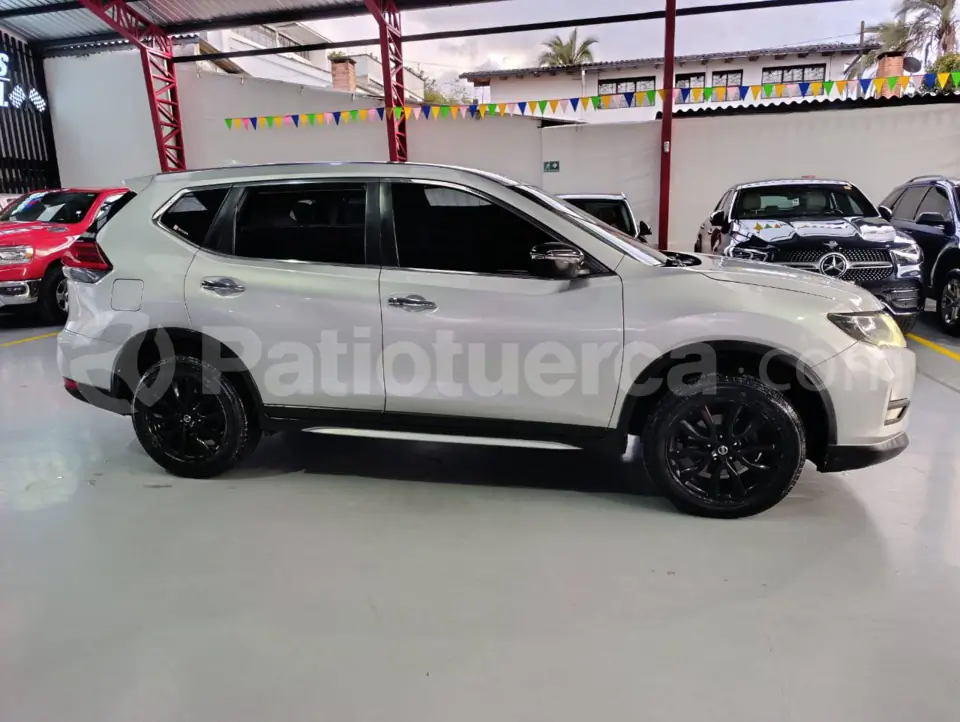 Foto 6 de Nissan XTRAIL 2 ROW