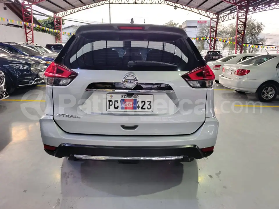 Foto 7 de Nissan XTRAIL 2 ROW