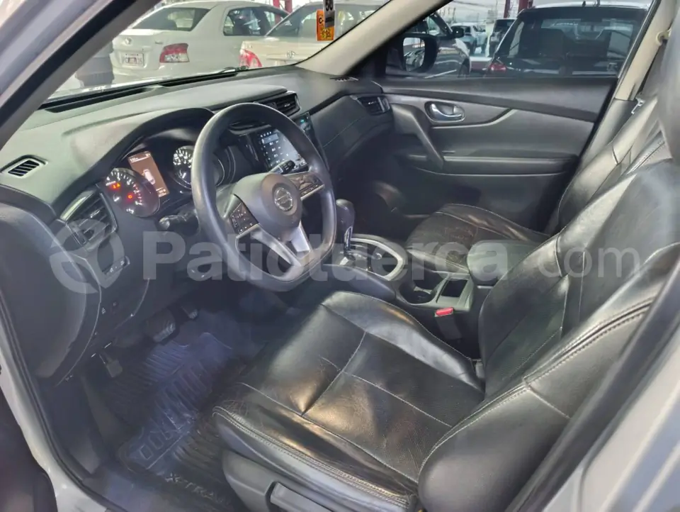 Foto 8 de Nissan XTRAIL 2 ROW