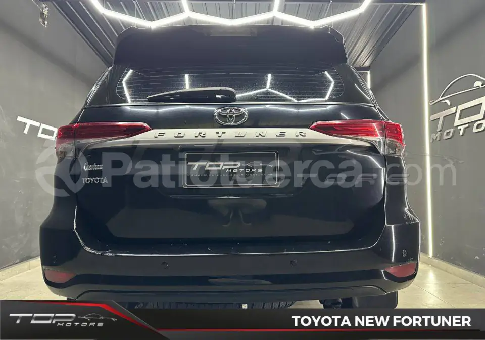 Foto 5 de Toyota New Fortuner