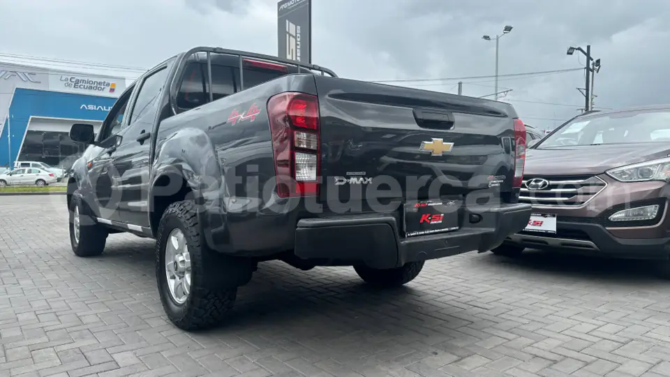 Foto 6 de Chevrolet DMAX CRDI FULL