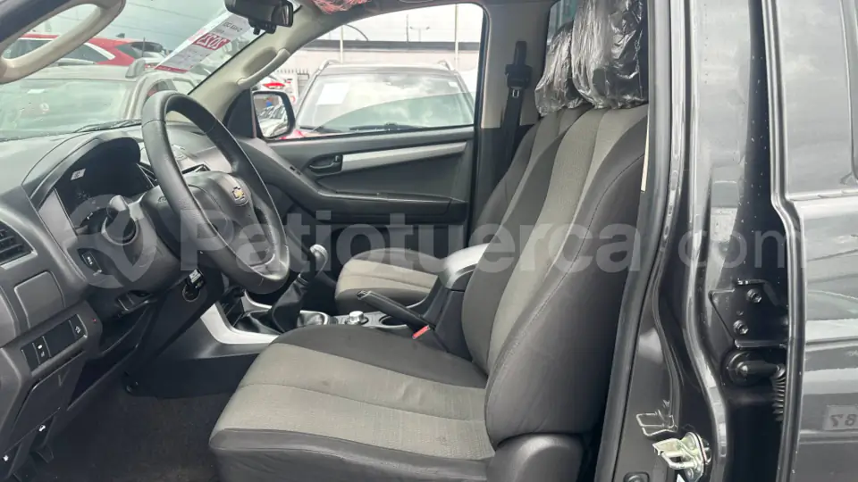 Foto 14 de Chevrolet DMAX CRDI FULL