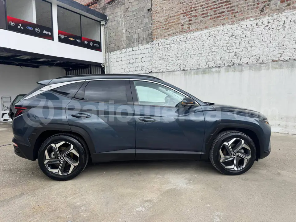 Foto 3 de Hyundai TUCSON NX4E GL