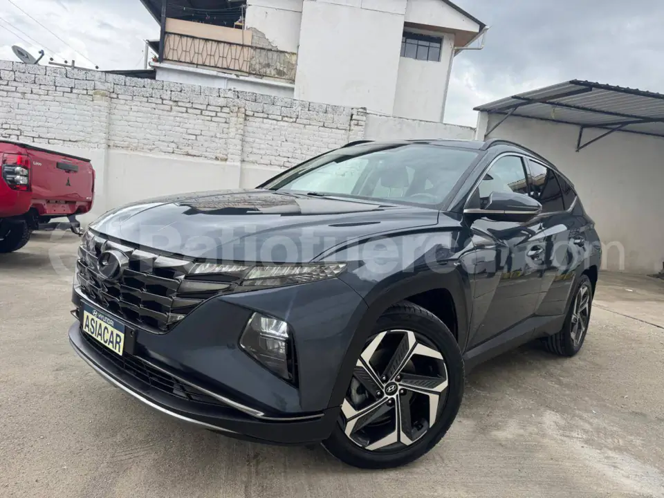 Foto 4 de Hyundai TUCSON NX4E GL