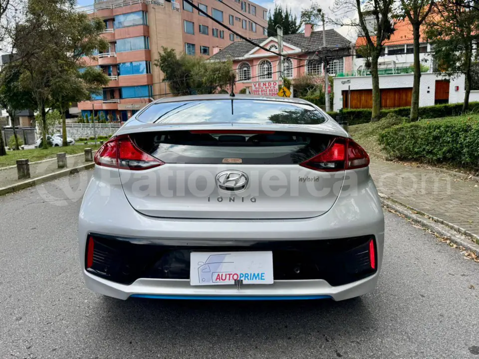 Foto 6 de Hyundai IONIQ