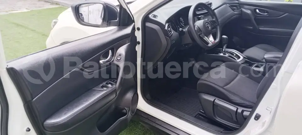 Foto 8 de Nissan X-Trail Sense 2 Row