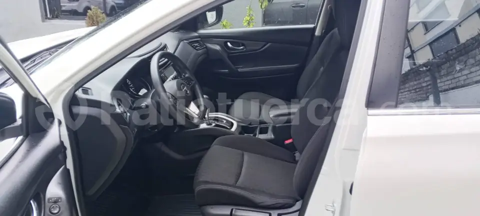 Foto 9 de Nissan X-Trail Sense 2 Row