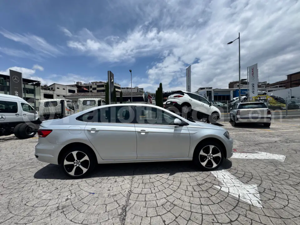 Foto 4 de Volkswagen Virtus