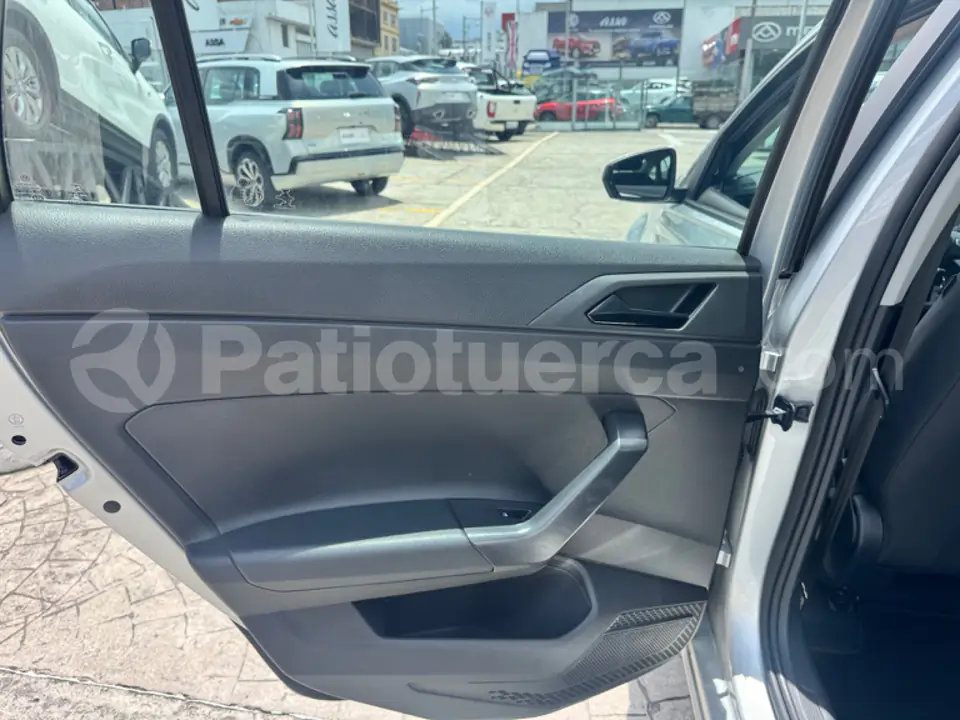 Foto 10 de Volkswagen Virtus