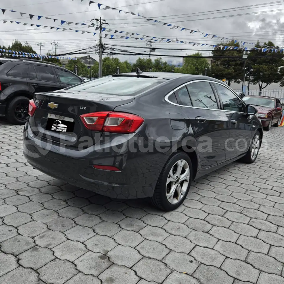 Foto 6 de Chevrolet Cruze