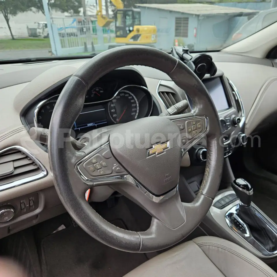 Foto 11 de Chevrolet Cruze