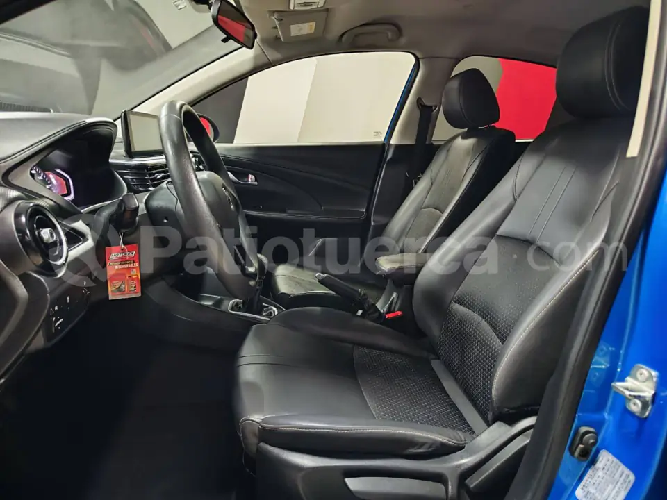 Foto 16 de Changan Alsvin