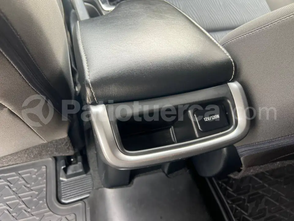 Foto 10 de Toyota Fortuner 4.0