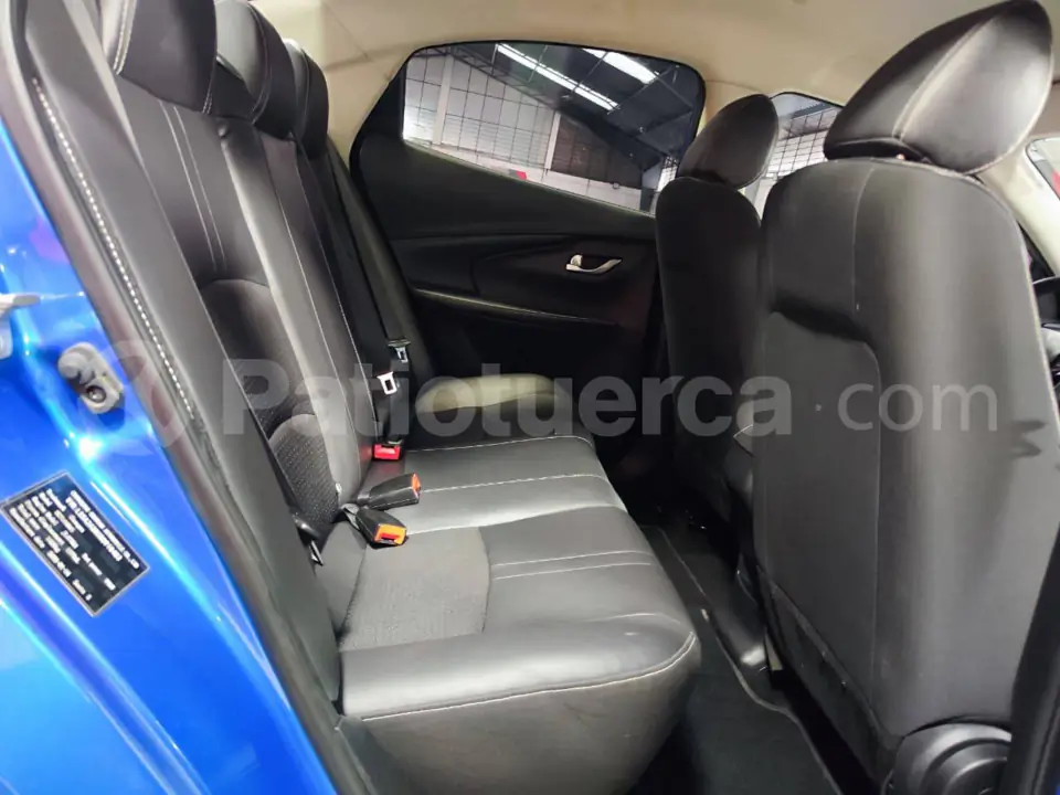 Foto 13 de Changan Alsvin