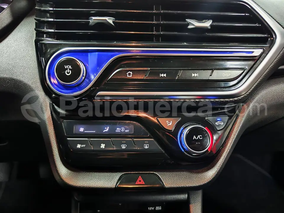 Foto 22 de Changan Alsvin