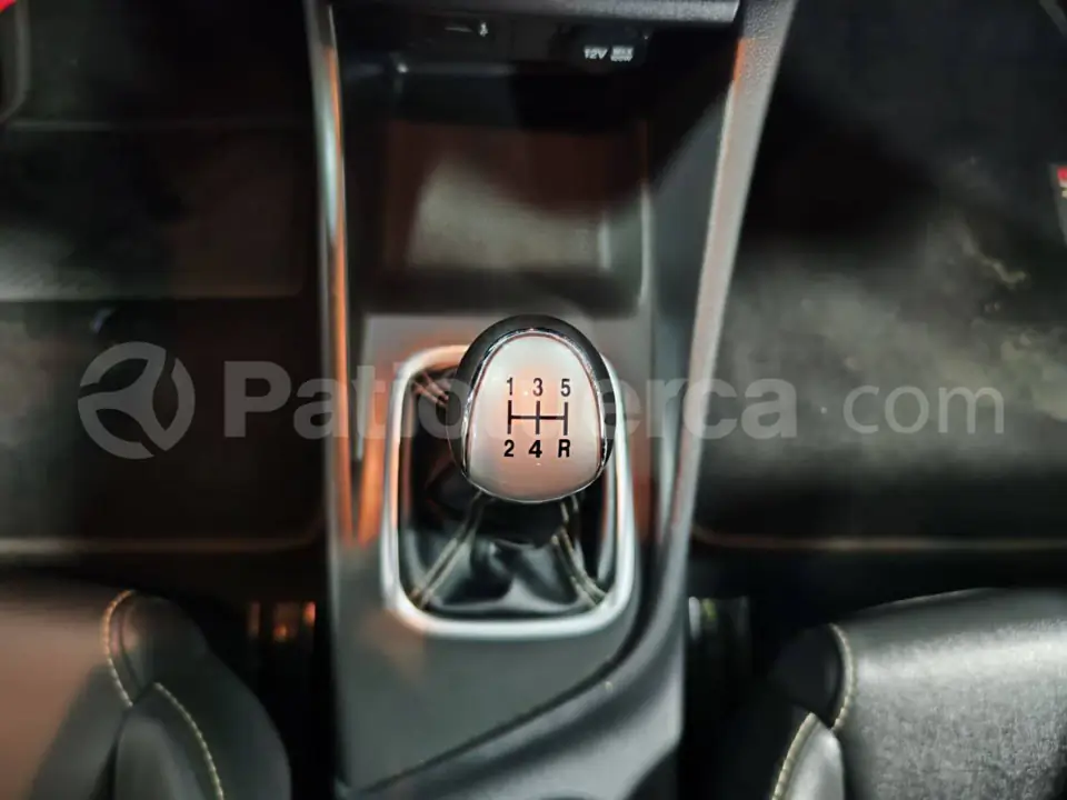 Foto 23 de Changan Alsvin