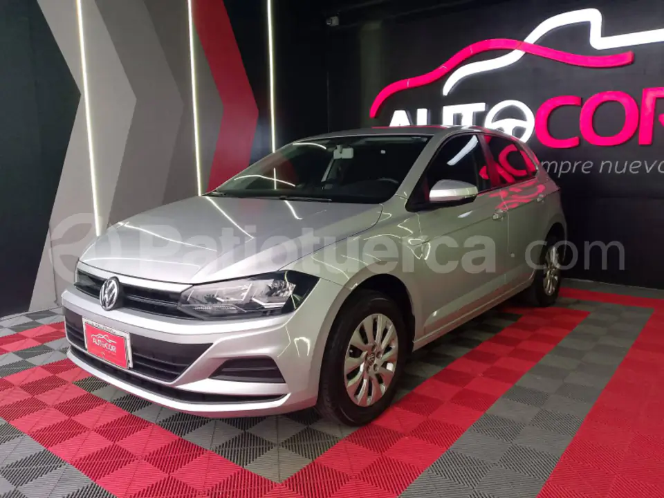 Foto 1 de Volkswagen Polo Trendline