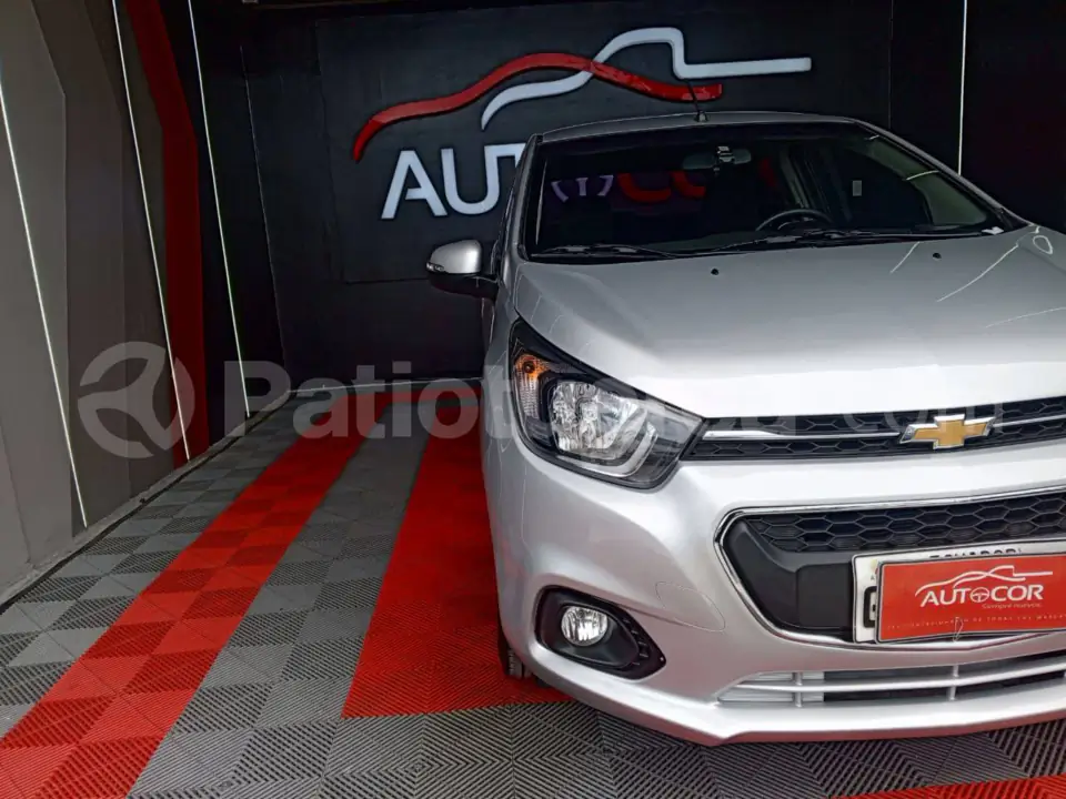 Foto 2 de Chevrolet BEAT PREMIER