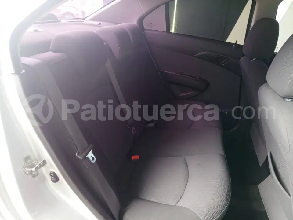 Foto 11 de Chevrolet BEAT PREMIER