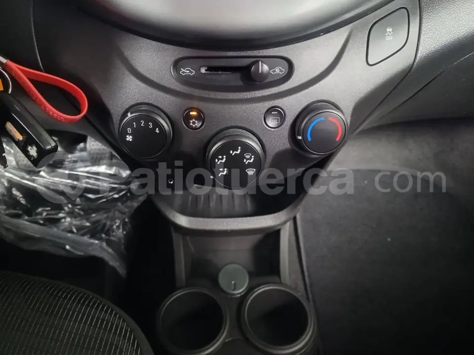Foto 16 de Chevrolet BEAT PREMIER