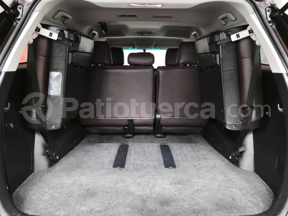 Foto 18 de Toyota Fortuner 2.7