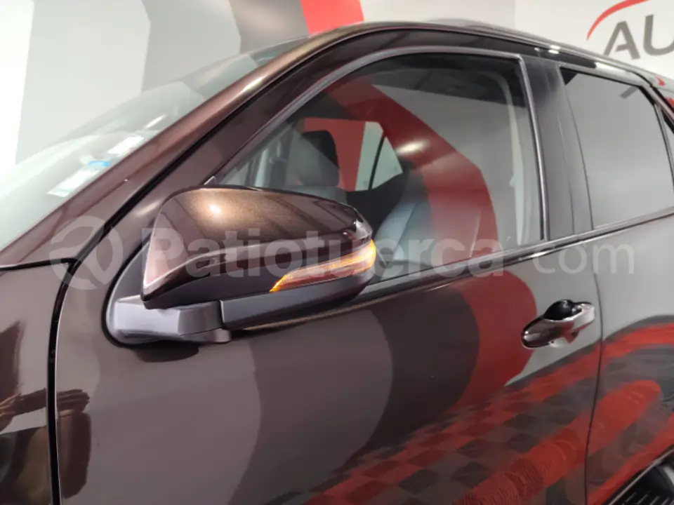 Foto 27 de Toyota Fortuner 2.7