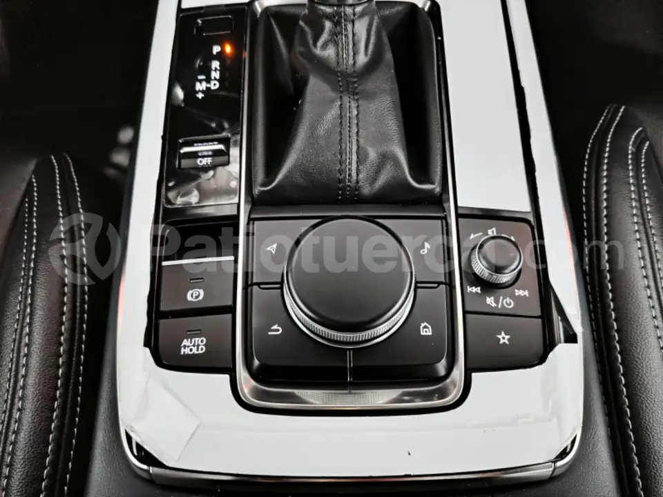 Foto 18 de Mazda CX-30