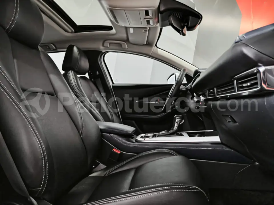 Foto 23 de Mazda CX-30