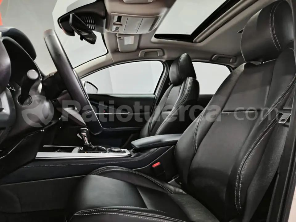 Foto 29 de Mazda CX-30