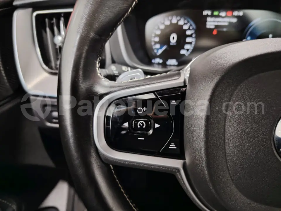 Foto 31 de Volvo XC60