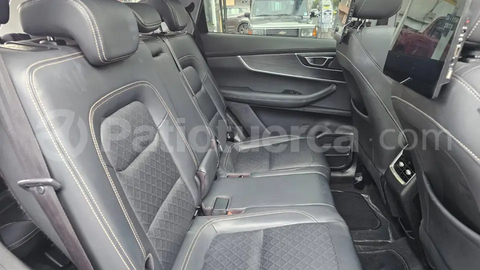 Foto 14 de Chery TIGGO 8 LUXURY