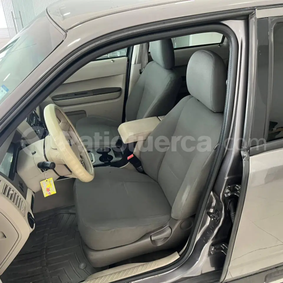 Foto 7 de Ford ESCAPE XLS